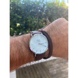 La Véritable Homme bracelet cuir Marron fond blanc chromée